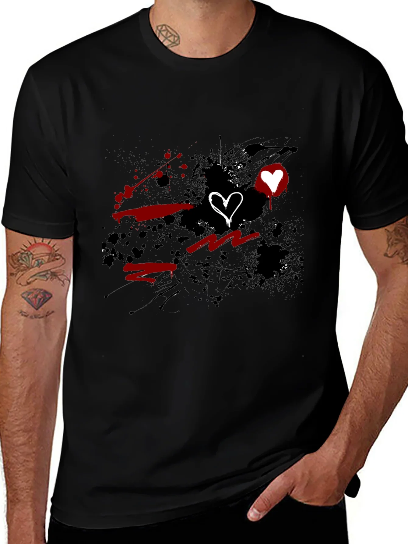 Grunge Heart Graphic Black T-Shirt
